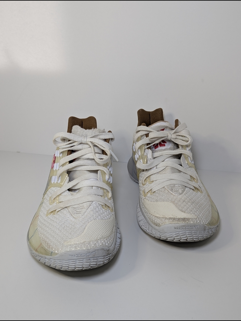 Nike Kyrie Low 2 x SpongeBob SquarePants "Sandy Cheeks" CJ6953-100 Men’s Size 7 - Picture 8 of 9